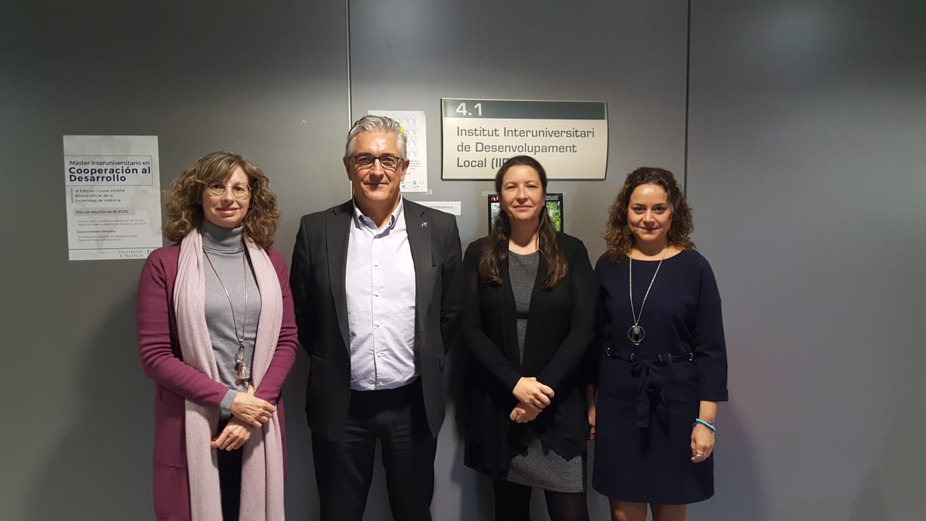 Nueva dirección en el IIDL sede UVEG